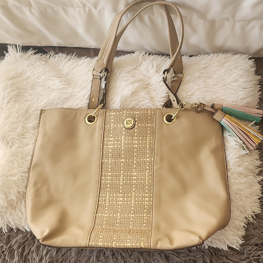 Elegant Beige Tote Bag with Tassel
